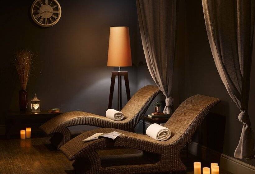 Cambridge Belfry Hotel & Spa