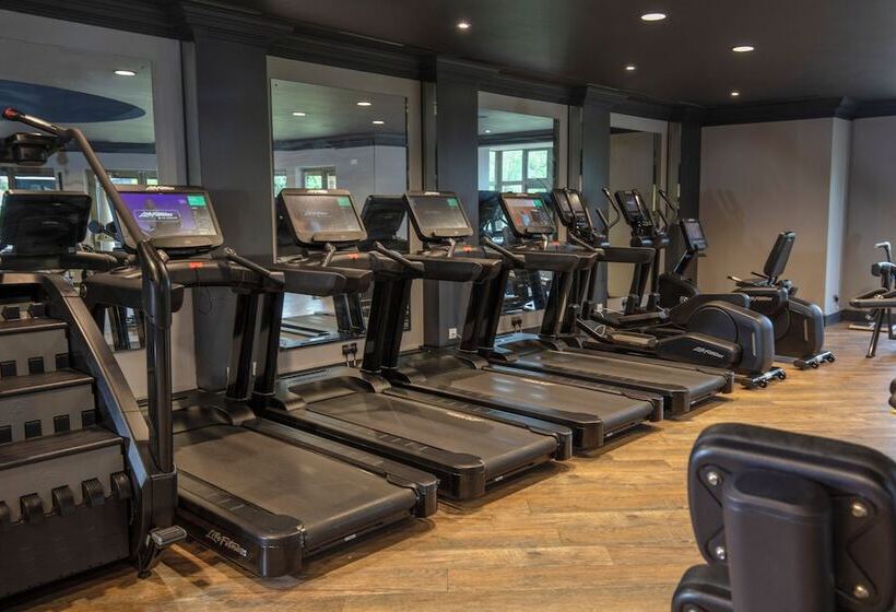 Cambridge Belfry Hotel & Spa