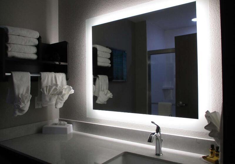 فندق Campanile Leicester