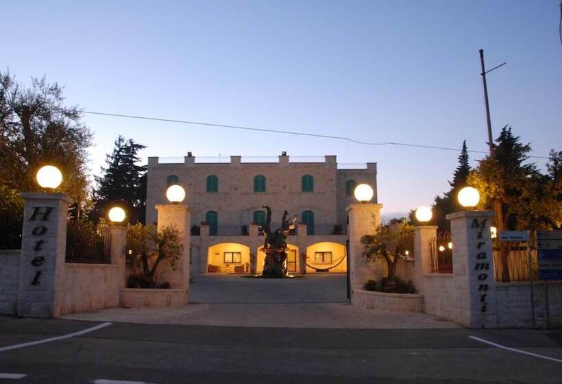 호텔 Castel Miramonti