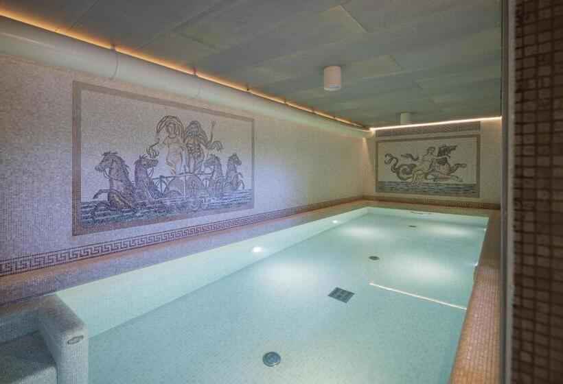 فندق Castelbrando