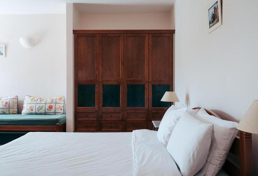 호텔 Century Resort