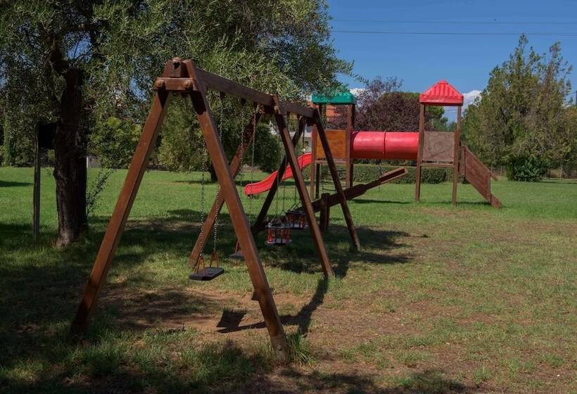 호텔 Century Resort