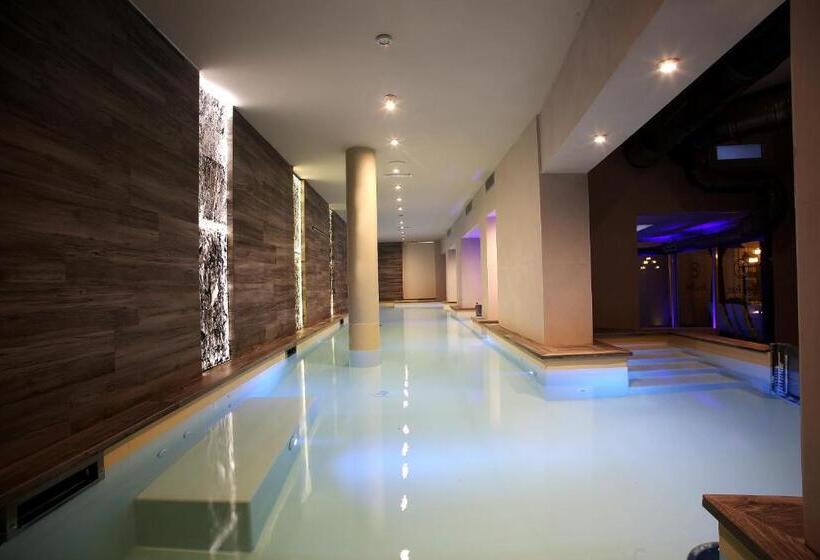 בית מלון כפרי Columbia Wellness & Spa