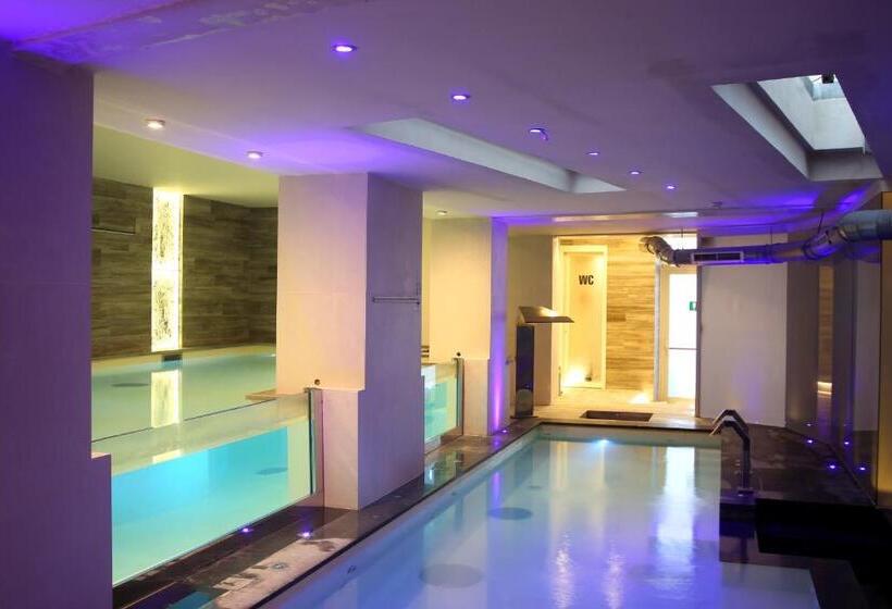 בית מלון כפרי Columbia Wellness & Spa