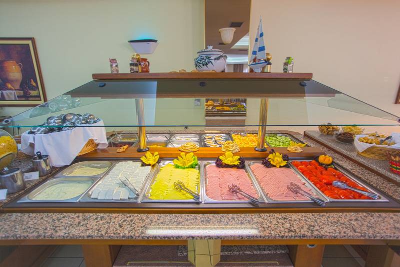 בית מלון כפרי Continental Palace