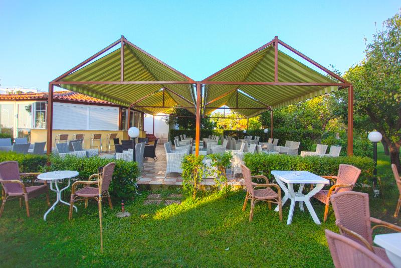 בית מלון כפרי Continental Palace