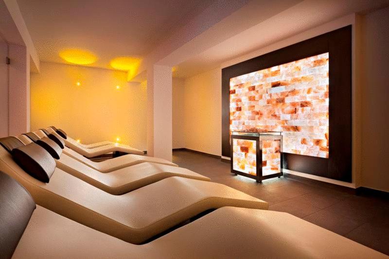 فندق Continental Wellness & Spa