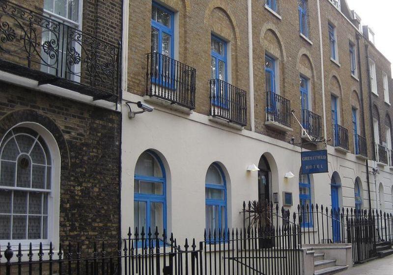 Отель Crestfield