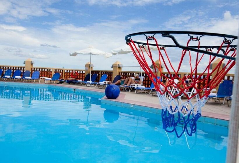 Отель Daphne Holiday Club