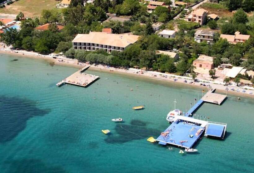 هتل Dassia Beach