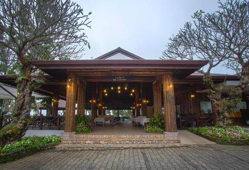 Hotel Doi Tung Lodge