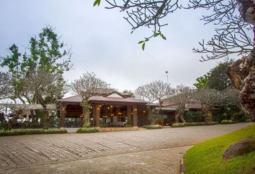 Hotel Doi Tung Lodge