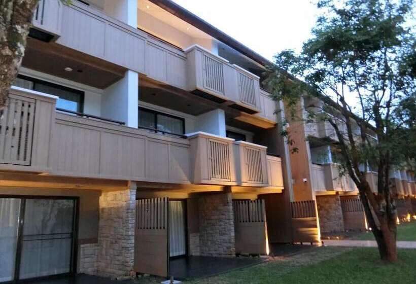 هتل Doi Tung Lodge