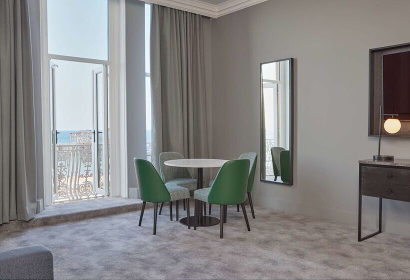 בית מלון כפרי Doubletree By Hilton Brighton Metropole