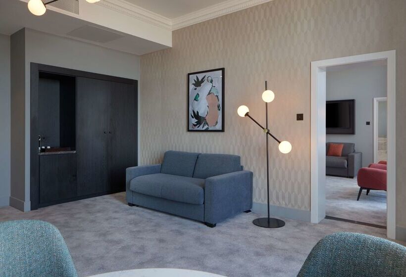 בית מלון כפרי Doubletree By Hilton Brighton Metropole