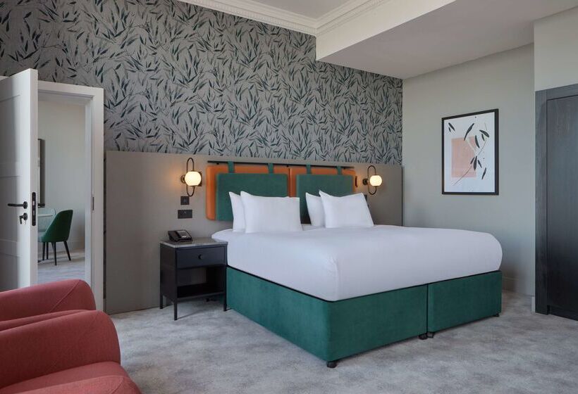 בית מלון כפרי Doubletree By Hilton Brighton Metropole