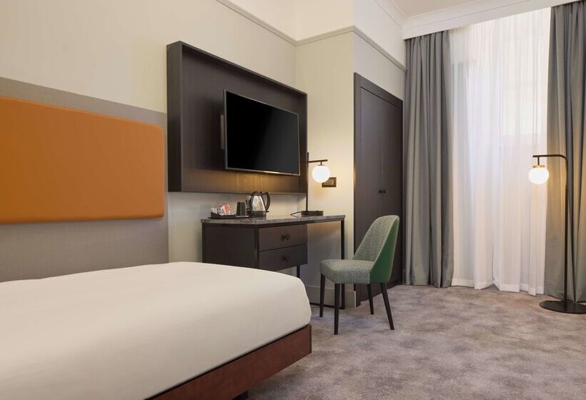 בית מלון כפרי Doubletree By Hilton Brighton Metropole