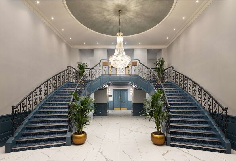 בית מלון כפרי Doubletree By Hilton Brighton Metropole