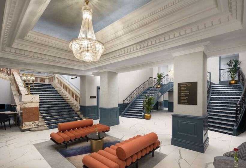 בית מלון כפרי Doubletree By Hilton Brighton Metropole