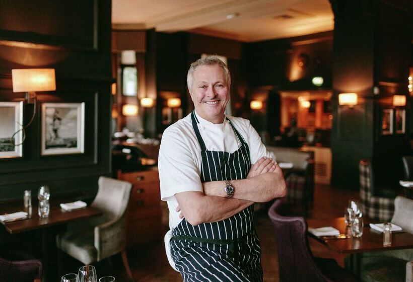 호텔 Doubletree By Hilton Dunblane Hydro