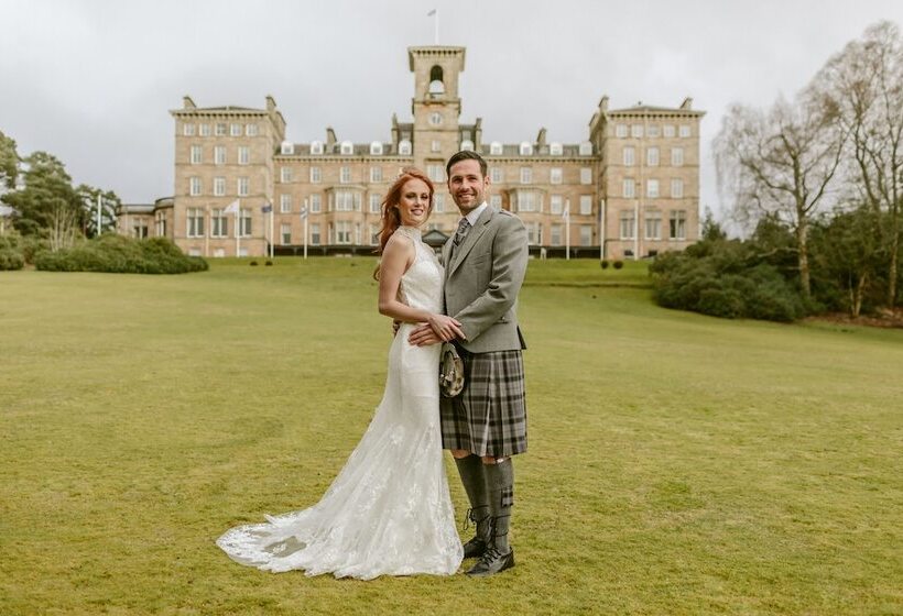 호텔 Doubletree By Hilton Dunblane Hydro