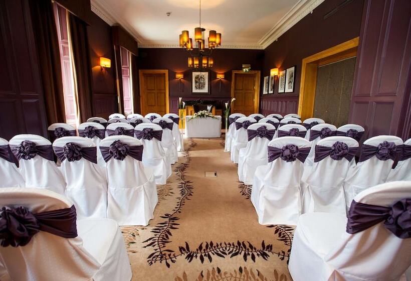 호텔 Doubletree By Hilton Dunblane Hydro