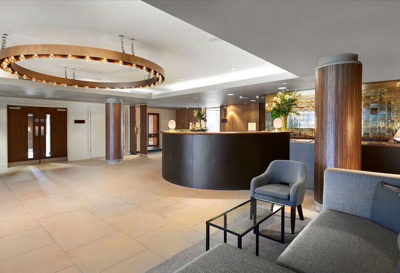 Doubletree By Hilton Hotel London Excel