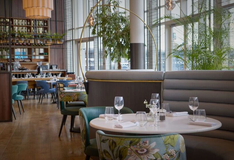 Doubletree By Hilton Hotel London Excel