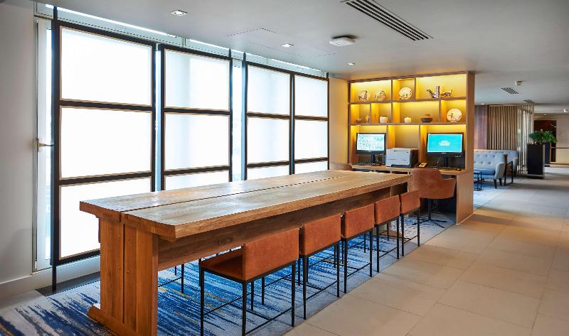 Doubletree By Hilton Hotel London Excel