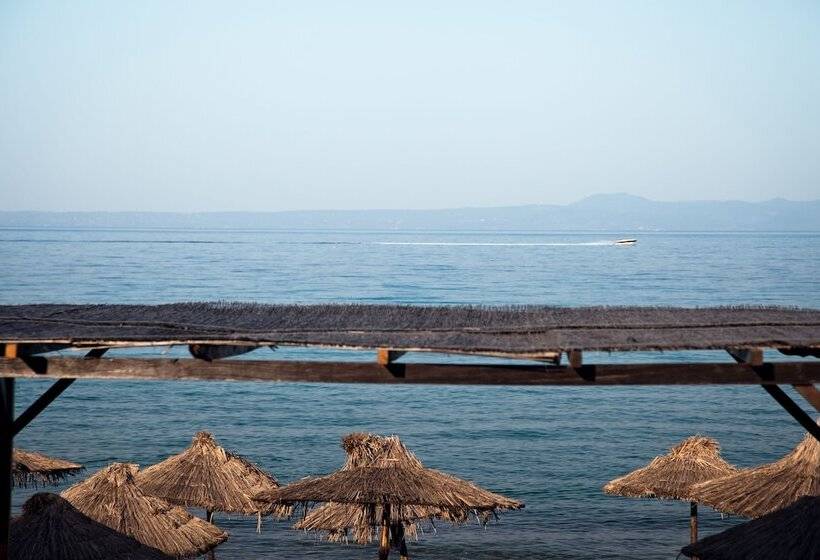 בית מלון כפרי Eden