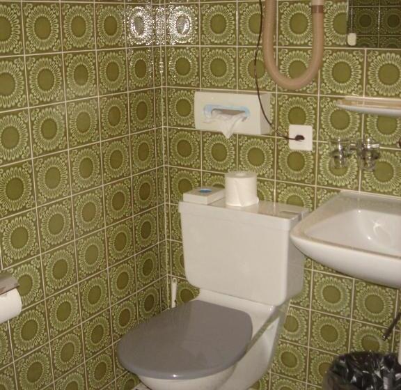 فندق Eden Sisikon