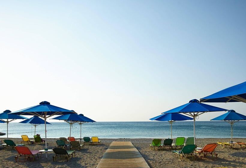 בית מלון כפרי Esperides Beach Resort