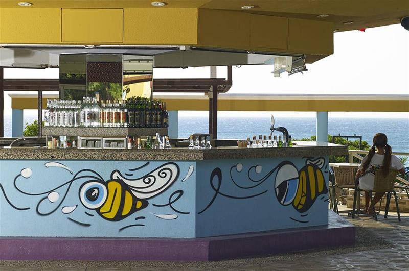 בית מלון כפרי Esperides Beach Resort