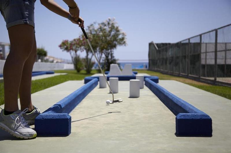 בית מלון כפרי Esperides Beach Resort