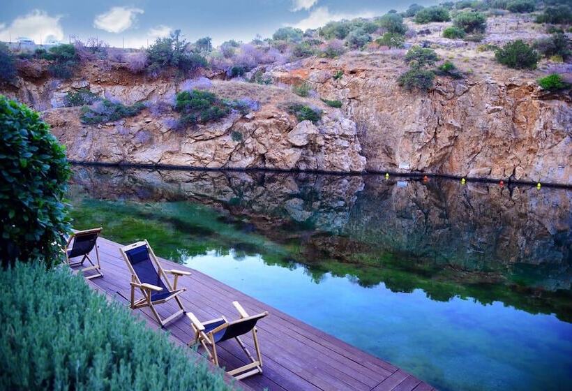 בית מלון כפרי Galini Palace