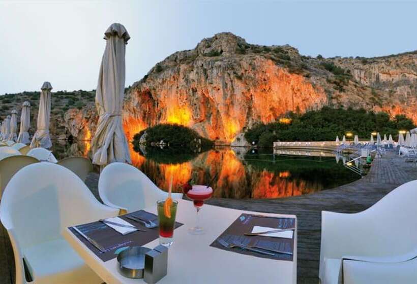 בית מלון כפרי Galini Palace