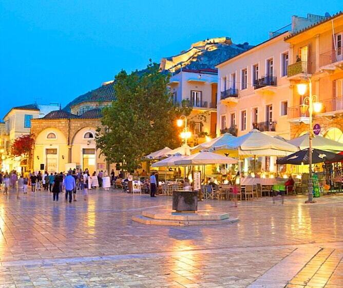 בית מלון כפרי Galini Palace