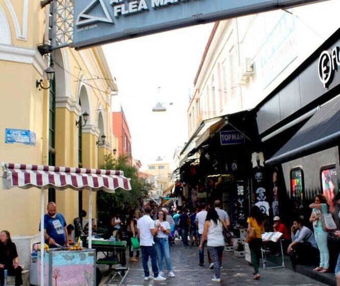 בית מלון כפרי Galini Palace