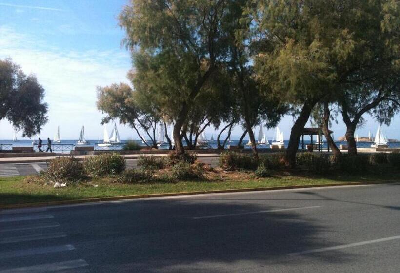 בית מלון כפרי Galini Palace