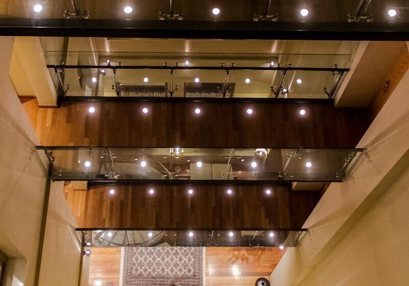 호텔 Gdm Megaron, Historical Monument