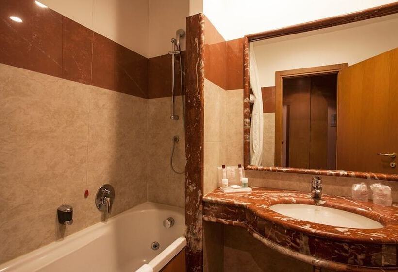 Grand Hotel La Chiusa Di Chietri