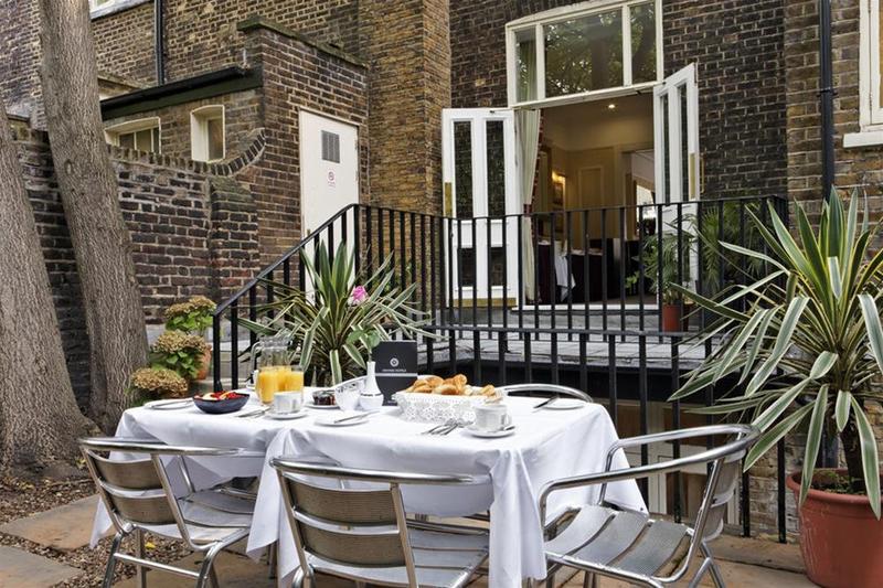 Отель Grange Clarendon