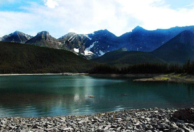 فندق Hampton Inn & Suites By Hilton Calgary  University Northwest