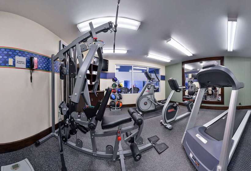 فندق Hampton Inn & Suites By Hilton Calgary  University Northwest