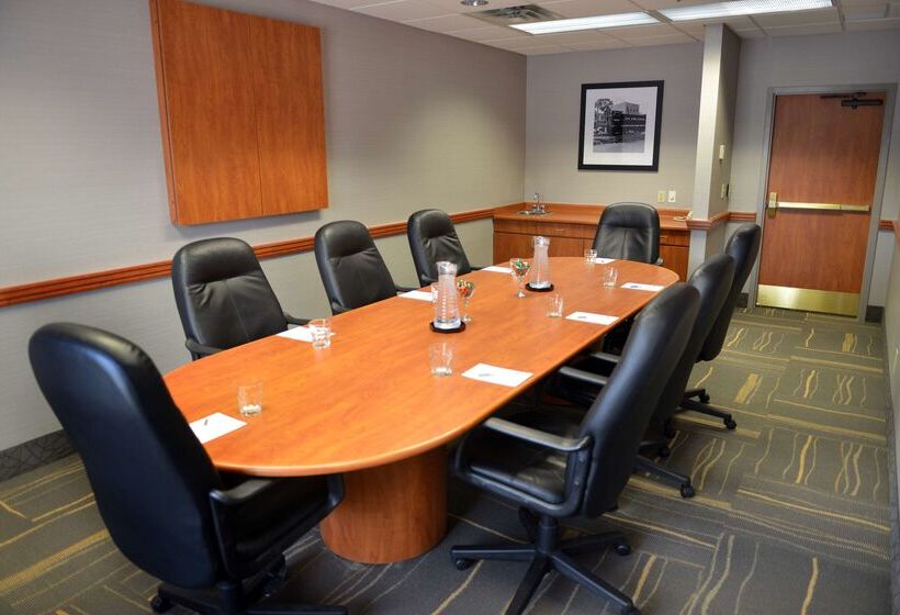 酒店 Hampton Inn & Suites By Hilton Windsor