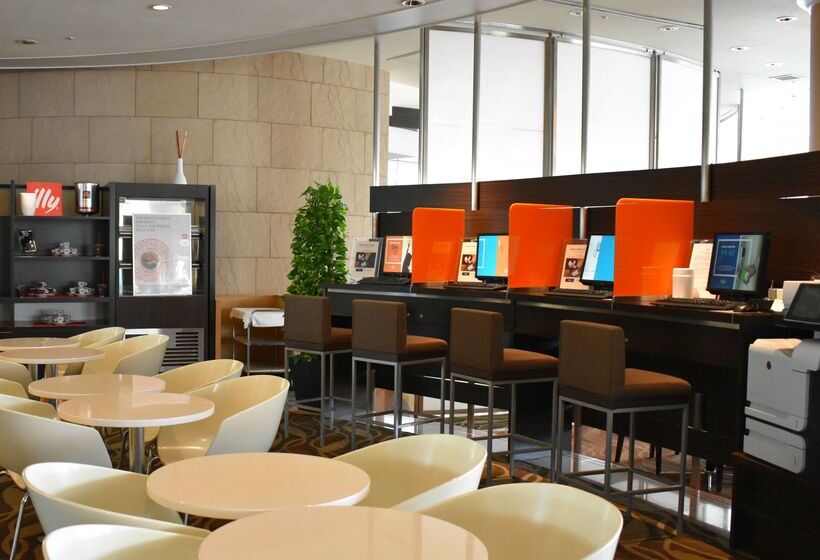 호텔 Hilton Tokyo Narita Airport