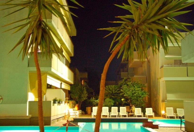 فندق Holiday Club Residence