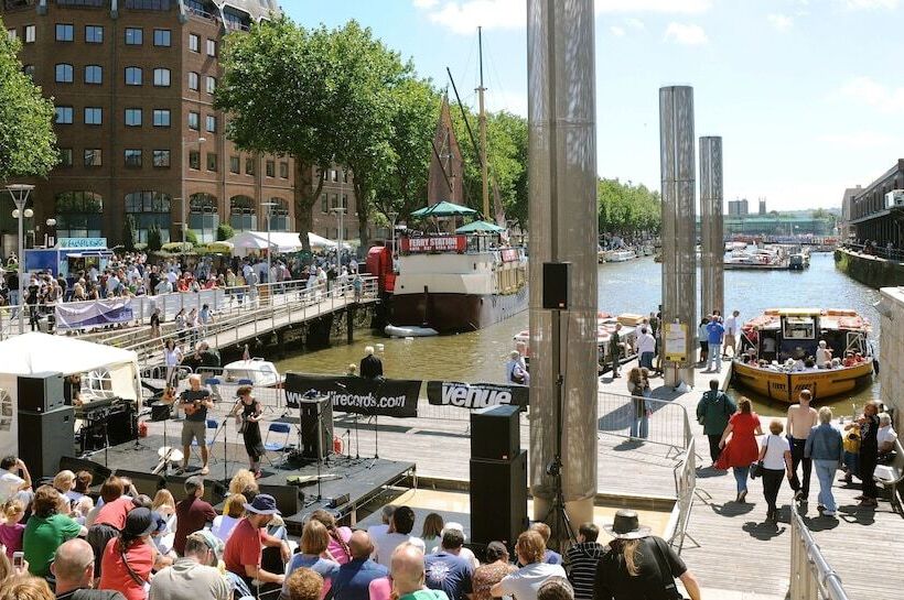 호텔 Holiday Inn Bristol Filton, An Ihg