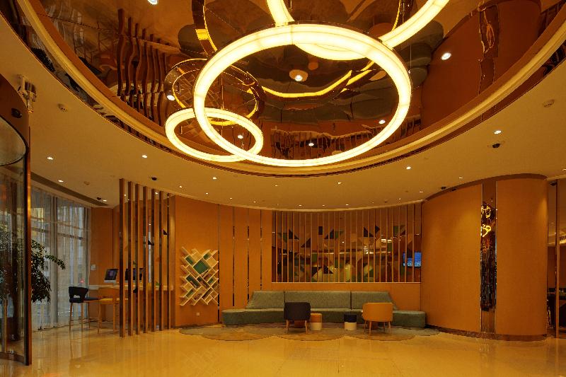 호텔 Holiday Inn Express Shanghai Zhenping, An Ihg